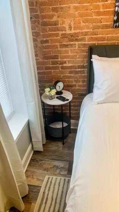 Cozy Modern Apt In The Heart Of Fells Point! บัลติมอร์ ภายนอก รูปภาพ